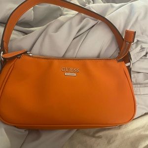 Small Guess purse. Only worn once.